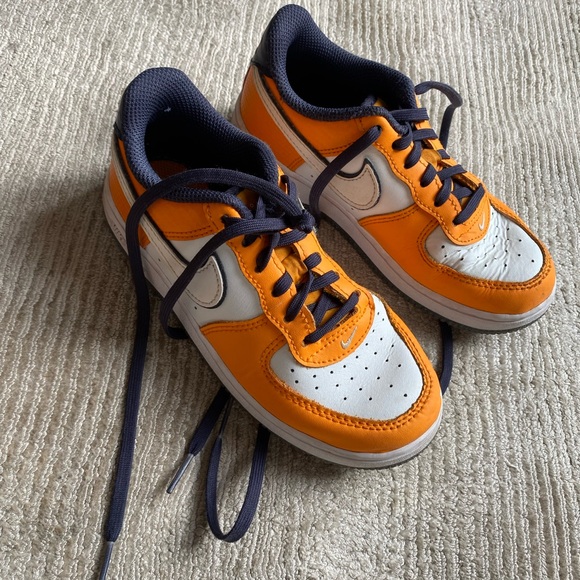 Kids sneakers - Picture 3 of 4